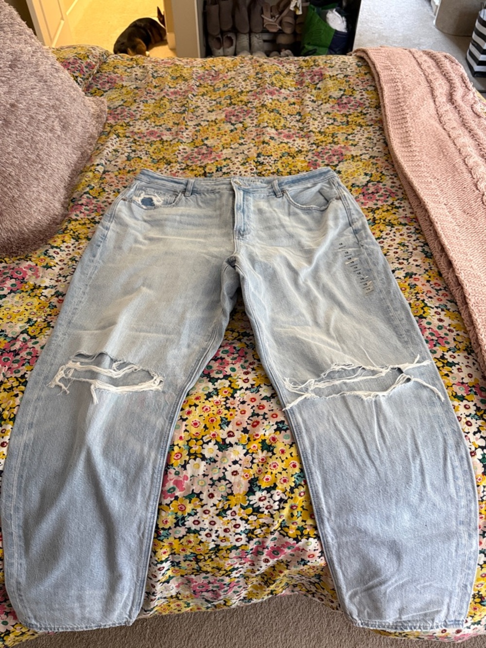 New American Eagle Mom Jeans